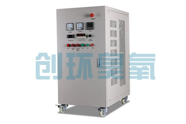 赤峰冬季养殖场密闭消毒双赢方案：臭氧发生器在工厂化水产与畜牧场景的安全应用